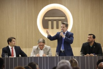 Sérgio Ricardo defende a valorização dos professores de Mato Grosso