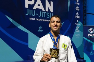 Bolsista de projeto do Governo de MT conquista título de campeão Pan-Americano de Jiu-Jitsu