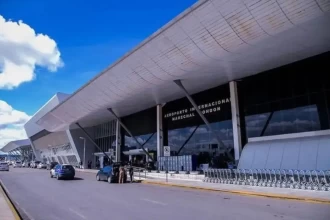 Aeroporto de Cuiabá recebe 1º voo internacional com passageiros da Islândia