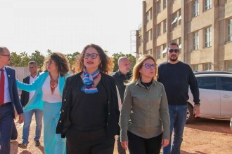 Prefeita Flávia Moretti recebe ministra e destaca avanço das obras em Várzea Grande