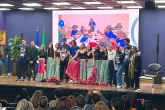 Seduc alinha com servidores ações da Educação em Tempo Integral na rede estadual