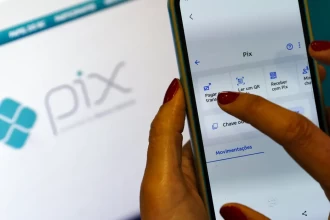 Número de pessoas que acessam banco online cresce 22 milhões em 2 anos