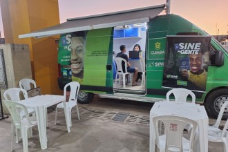 Sine Cuiabá 95 vagas para garçom e outras 243 oportunidades para pessoas sem experiência
