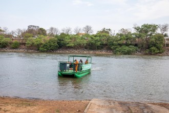 Prefeitura retira 20 toneladas de lixo do Rio Cuiabá mensalmente