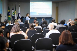 TCE-MT apresenta ferramentas de gestão estratégica em seminário na UFMT