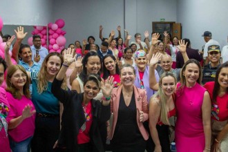 Outubro Rosa é lançado em Várzea Grande com mutirão de mamografias