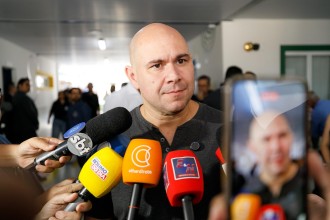 Prefeito viaja para Brasília e dialoga com bancada sobre emendas e investimentos