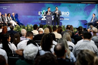 Governo de MT anuncia laboratório de análise de solo e pesquisa para substituir o uso de mercúrio