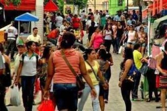 Dezembro tem horários estendidos nas lojas de Cuiabá e Várzea Grande até o fim do mês