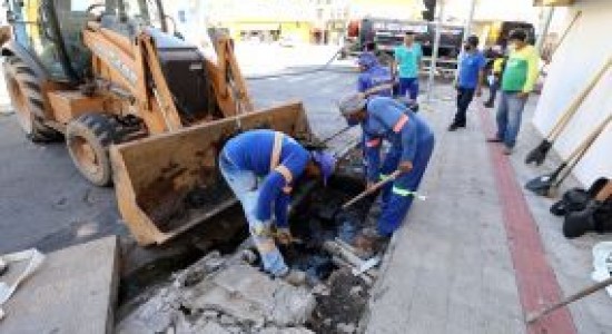Notícias de MT Retirada de 20 toneladas de lixo todo mês dos bueiros de Cuiabá Política MT
