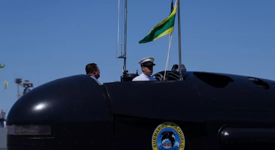 Brasil luta por submarino nuclear próprio