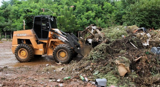 Prefeitura de Várzea Grande remove mais de 2 milhões de toneladas de entulhos em ação de limpeza