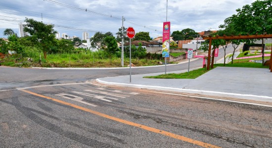 Semob efetua sinalização interna e externa do Parque da Mulher