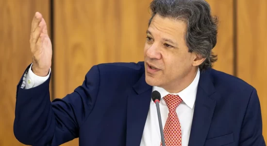 Haddad explica reforma tributária a empresários nos Estados Unidos