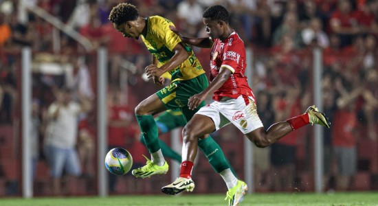 Time mato-grossense sofre derrota para o time goiano em jogo de ida pela semifinal da Copa Verde