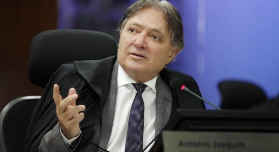 Conselheiro Antonio Joaquim propõe inclusão de critérios de transparência na apreciação das contas de governo e gestão