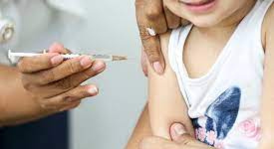 EUA autoriza vacinação de crianças entre 5 e 11 anos com imunizantes da Pfizer