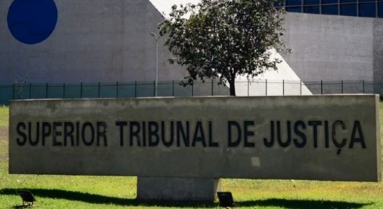 STJ revoga medidas cautelares a ex-chefe de gabinete de Emanuel Pinheiro a Antonio Monreal Neto