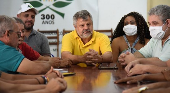 prefeito de cuiaba ]Stopa participa de reunião com lideranças comunitárias para debater melhorias na região Sul