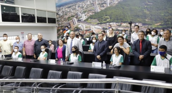 Escola do Legislativo retoma projeto Cuiabaninhos na Câmara DE CUIABÁ