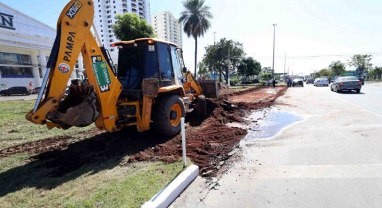 Prefeitura de Cuiabá inicia construção de retorno na Avenida Historiador Rubens de Mendonça