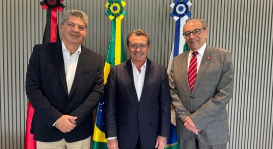 TCE-MT, TCU e IRB firmam parceria para diagnóstico nacional da saúde digital
