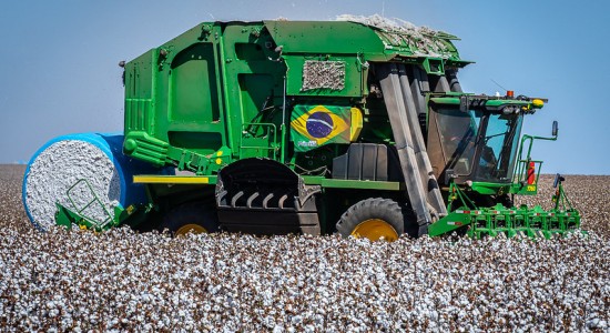 Agronegócio puxa alta nas exportações e ajuda saldo da balança comercial