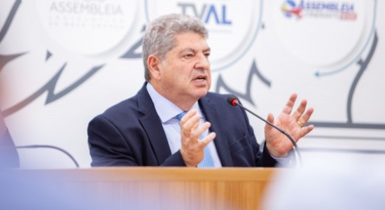 Conselheiro defende políticas contra hanseníase em lançamento de frente parlamentar na ALMT
