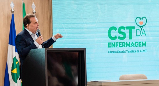 Câmara Setorial Temática da Enfermagem é oficialmente instalada por iniciativa do deputado Max Russi