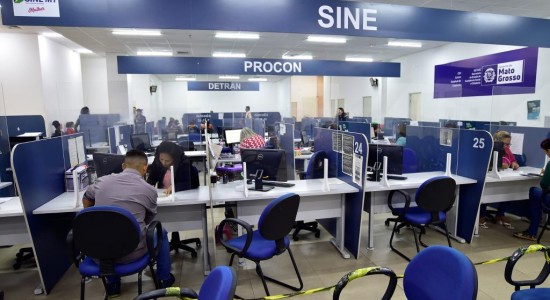 Sine Estadual disponibiliza mais de 2,1 mil vagas de trabalho nesta semana