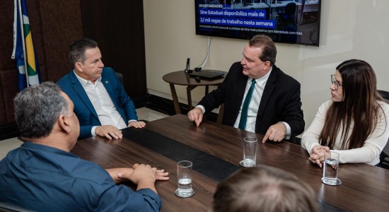 Com articulação de Max Russi, comitiva de Jaciara se reúne com governador e cobra áreas de escape na Serra de São Vicente e travessia urbana na BR-163364