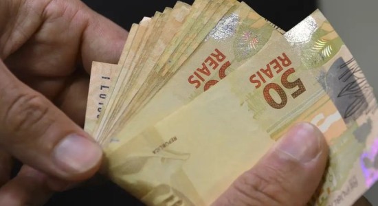 Governo Federal eleva para 2,4% a projeção de crescimento do PIB de 2025
