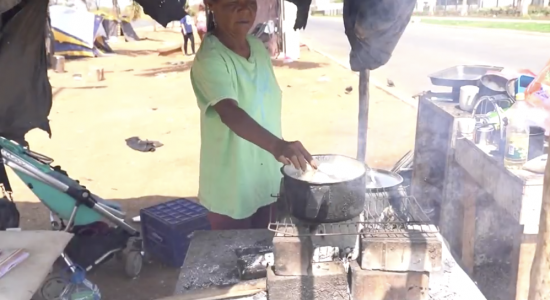 Três em cada dez famílias brasileiras não têm acesso suficiente a alimentos e passam fome