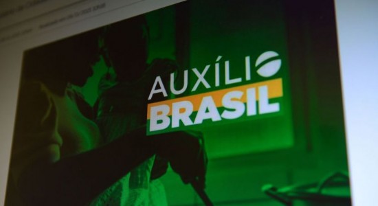 Auxílio Brasil é pago hoje a beneficiários com NIS de final 3