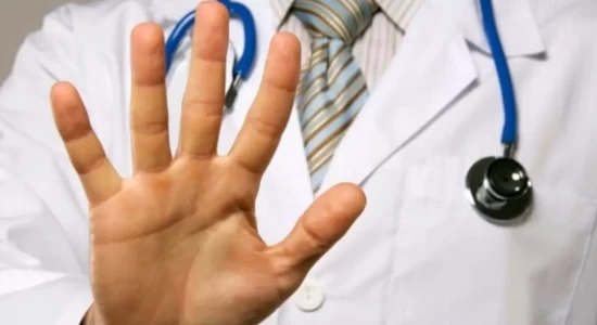 Brasil tem recorde de violência contra médicos; MT está entre os 10
