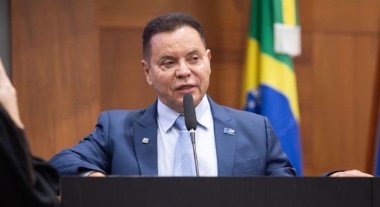 Deputado Botelho apresenta substitutivo integral à PEC que trata da Revisão Geral Anual como direito aos servidores civis e militares