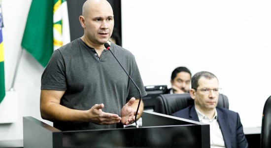 Prefeito defende soluções para Zonas de Interesse Ambiental na Câmara
