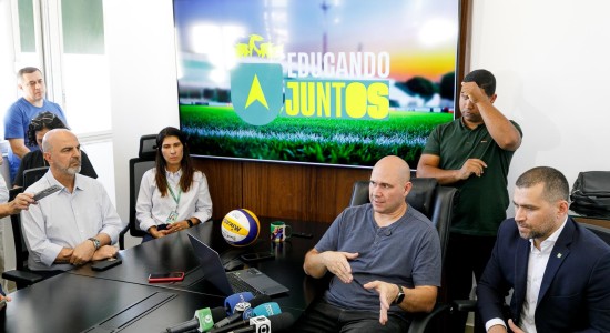 Prefeito anuncia união das secretarias de Educação, Esporte e Cultura