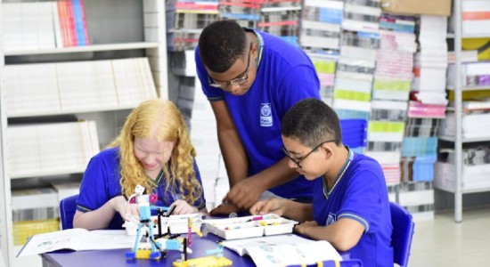 Seduc-MT amplia aulas de robótica na Rede Estadual de Ensino