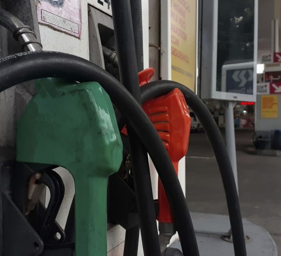 Economia MT Gasolina subirá até R$ 0,34 e etanol, R$ 0,02 com reoneração parcial