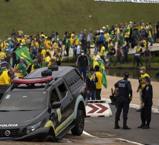 POLÍTICA MT Moraes liberta mais 130 pessoas presas