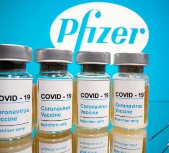 vacina Pfizer e com a Janssen Assina contrato Brasil