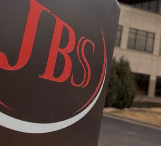 JBS COMPRA Analistas: Compra da BRF pela JBS tende a ser reprovada pelo Cade