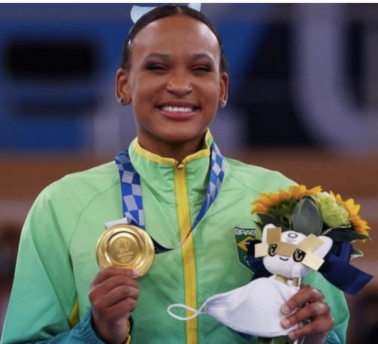 Olimpíada de Tóquio 2021 Rebeca ganha ouro no salto e crava nome na história da ginástica do Brasil