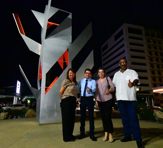 Prefeitura entrega revitalização do monumento 