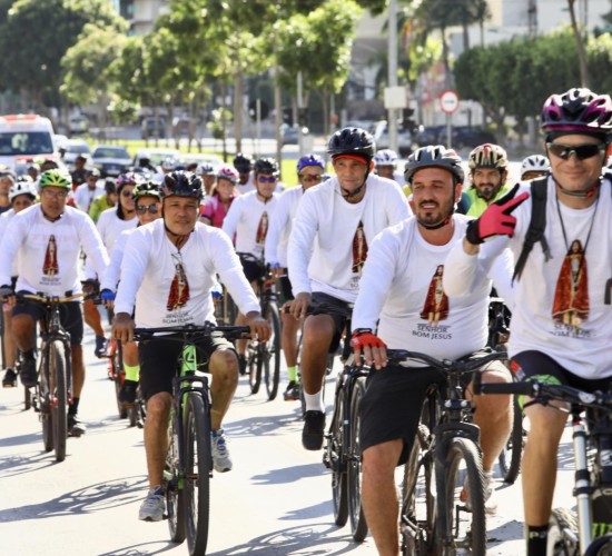 Pedal da Semob e benção do Senhor Bom Jesus de Cuiabá padroeiro da cidade marcam a programação de aniversário de Cuiabá