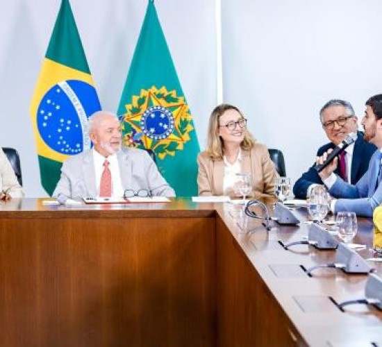 Emanuelzinho convida Lula para inauguração do Contorno Leste em Cuiabá