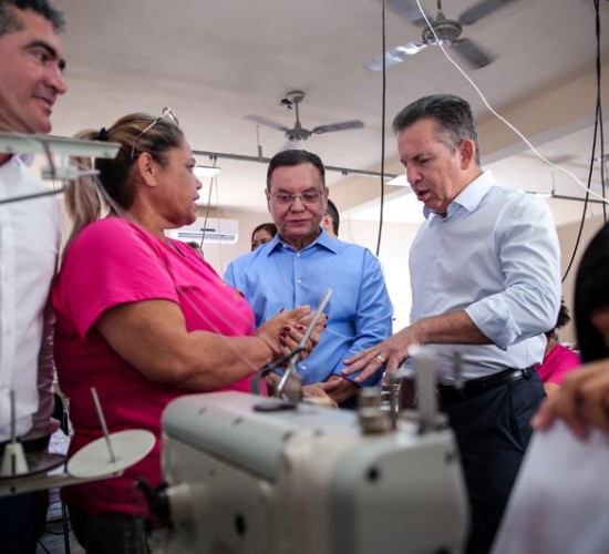 Botelho ressalta qualidade e economia dos uniformes confeccionados nos presídios de Cuiabá e MT