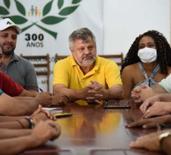 prefeito de cuiaba ]Stopa participa de reunião com lideranças comunitárias para debater melhorias na região Sul