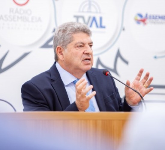 Conselheiro defende políticas contra hanseníase em lançamento de frente parlamentar na ALMT